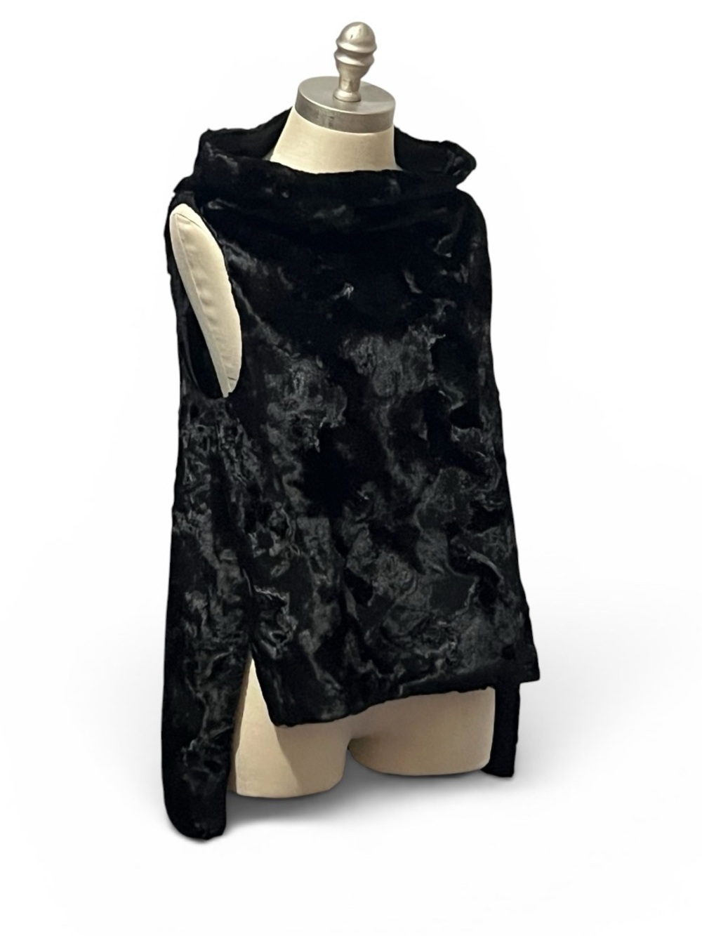 XD Xenia Design Black Faux Fur Sweater Pullover Size 34 US 6